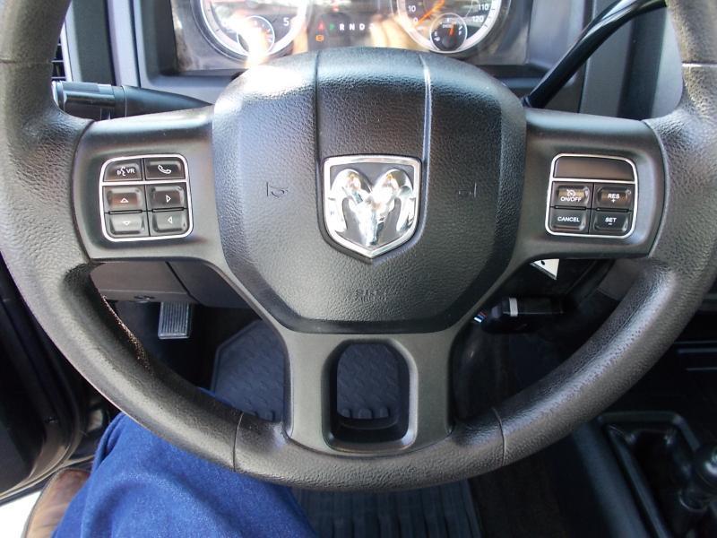 RAM 3500 4WD Crew Cab 169" Tradesman 2016