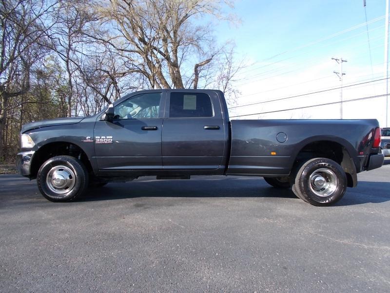 RAM 3500 4WD Crew Cab 169" Tradesman 2016
