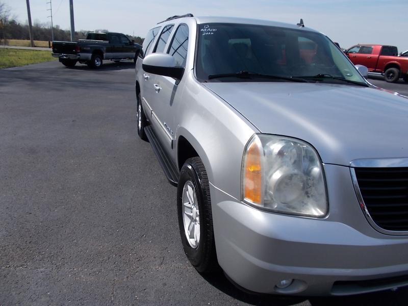GMC Yukon XL 2WD 4dr 1500 SLT 2012