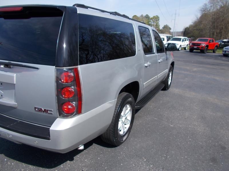 GMC Yukon XL 2WD 4dr 1500 SLT 2012