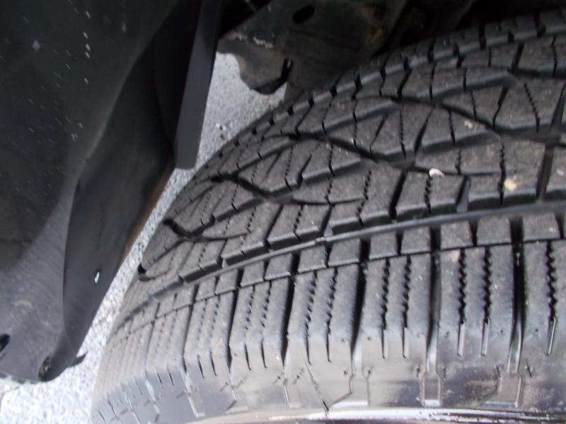 GMC Yukon XL 2WD 4dr 1500 SLT 2012