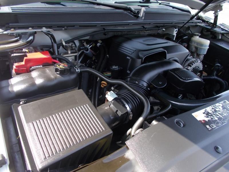 GMC Yukon XL 2WD 4dr 1500 SLT 2012