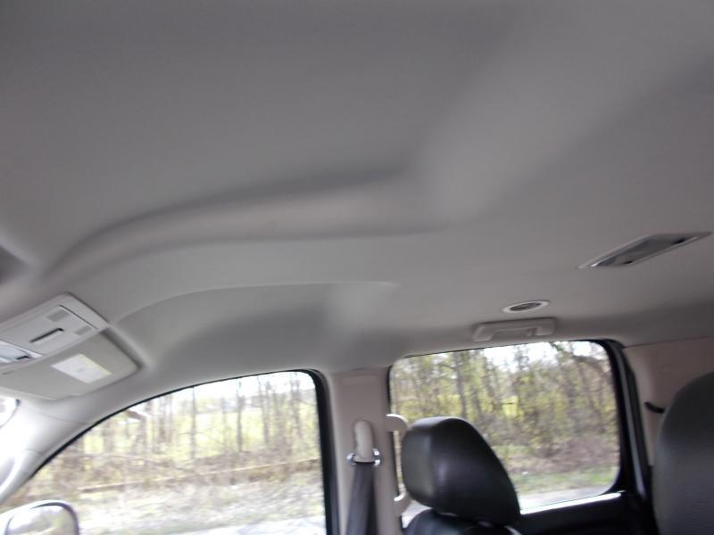 GMC Yukon XL 2WD 4dr 1500 SLT 2012