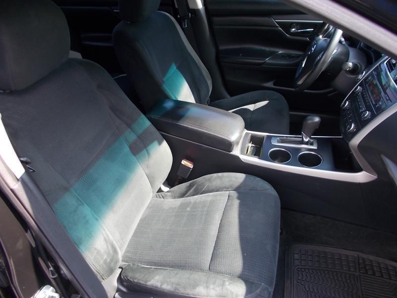 Nissan Altima 4dr Sdn I4 2.5 S 2015