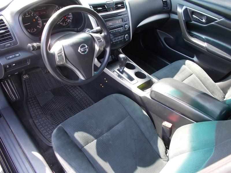 Nissan Altima 4dr Sdn I4 2.5 S 2015