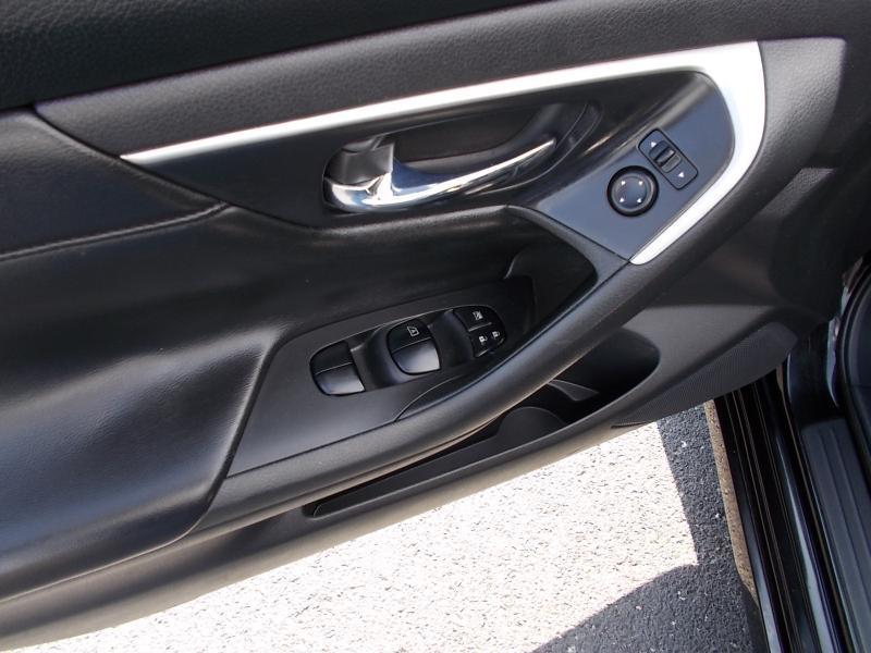 Nissan Altima 4dr Sdn I4 2.5 S 2015