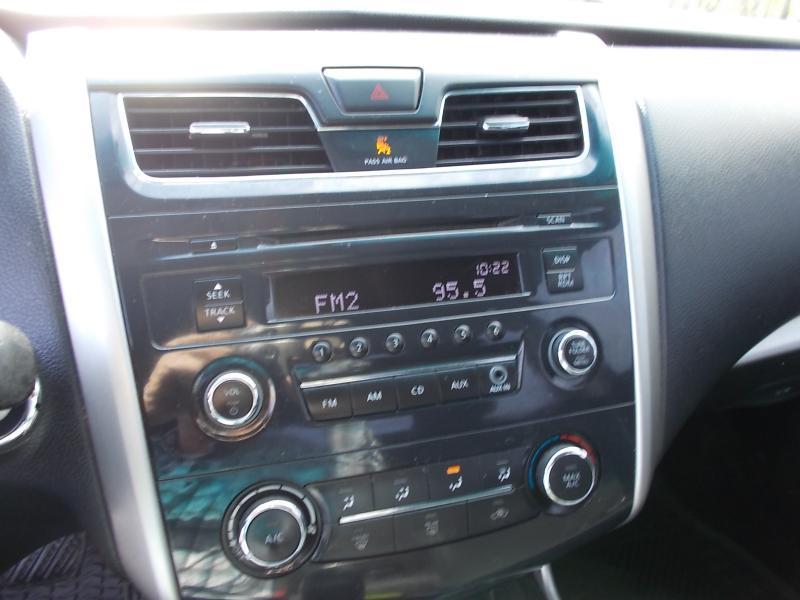 Nissan Altima 4dr Sdn I4 2.5 S 2015