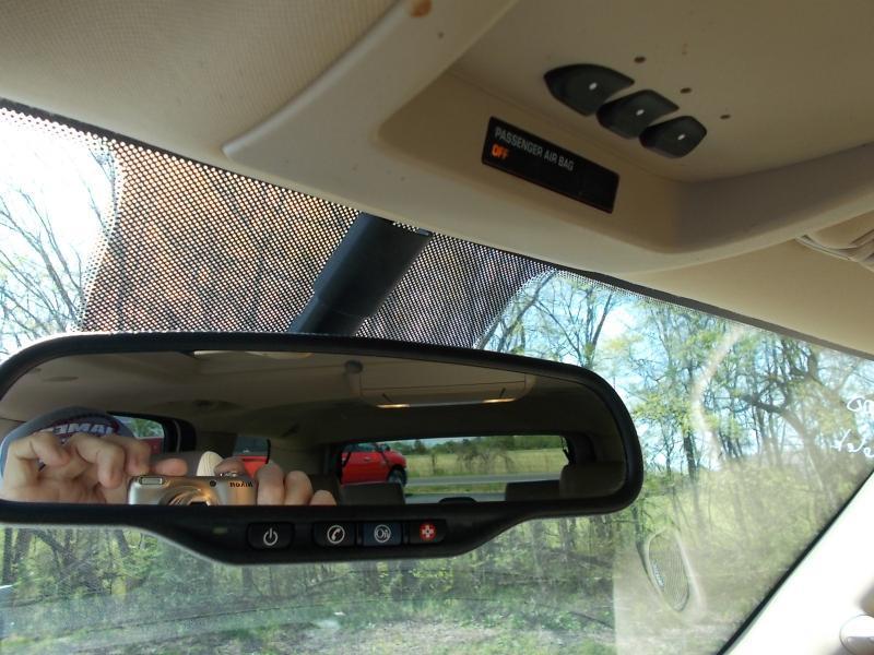 GMC Yukon AWD 4dr 1500 Denali 2010