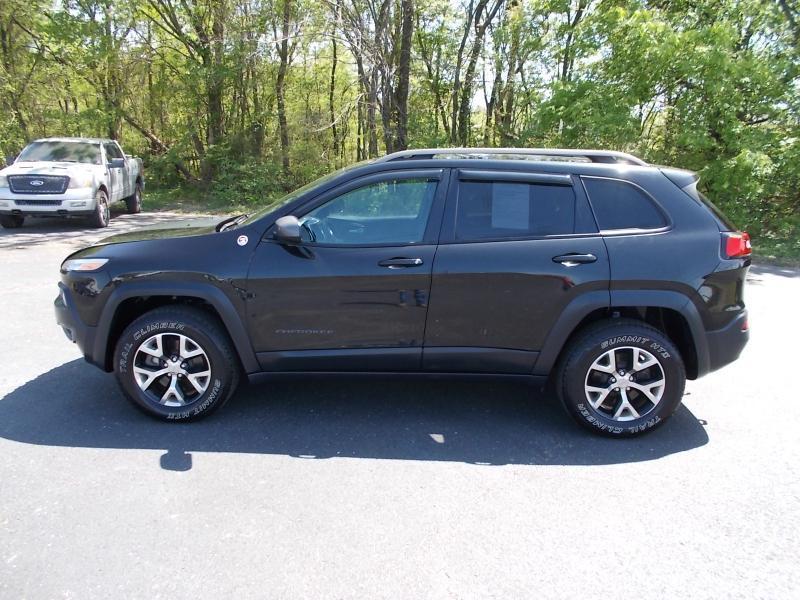 Jeep Cherokee 4WD 4dr Trailhawk 2016