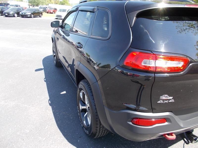 Jeep Cherokee 4WD 4dr Trailhawk 2016