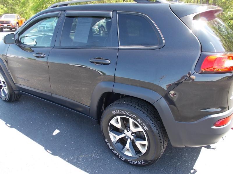 Jeep Cherokee 4WD 4dr Trailhawk 2016