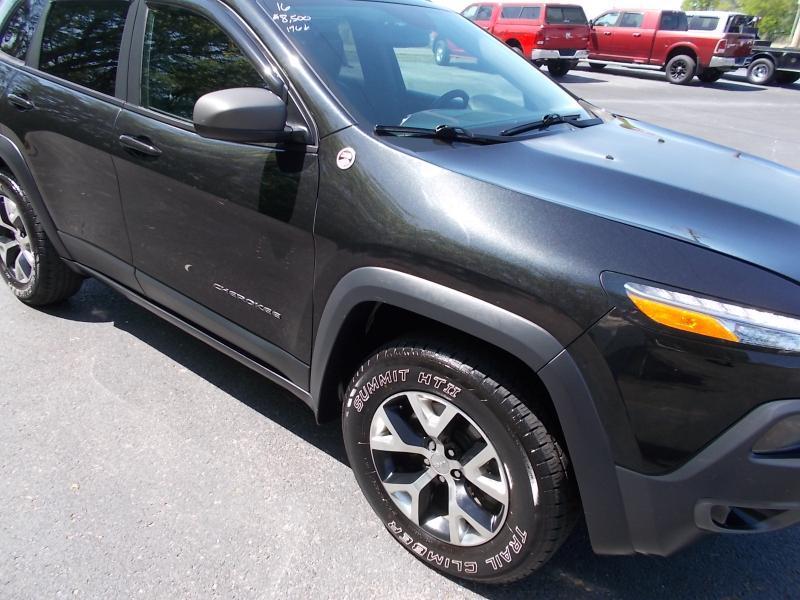 Jeep Cherokee 4WD 4dr Trailhawk 2016