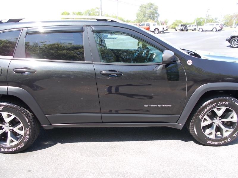 Jeep Cherokee 4WD 4dr Trailhawk 2016