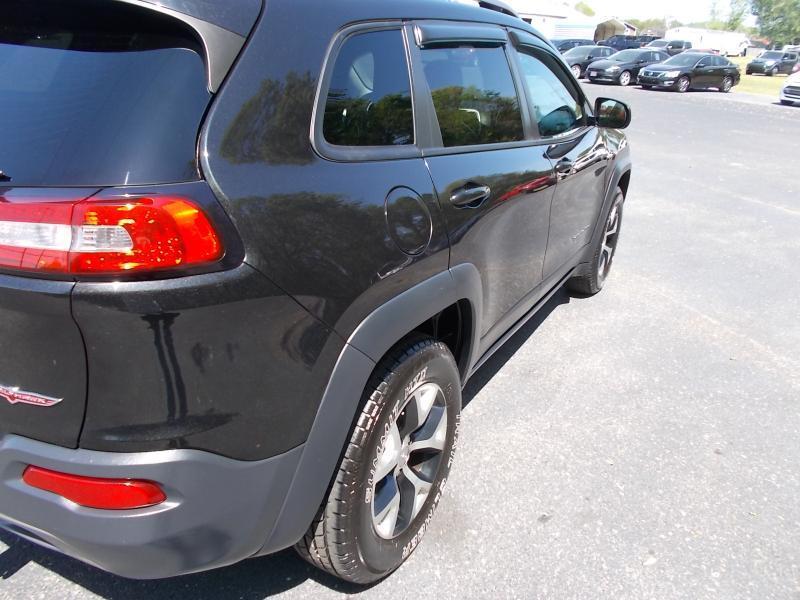 Jeep Cherokee 4WD 4dr Trailhawk 2016
