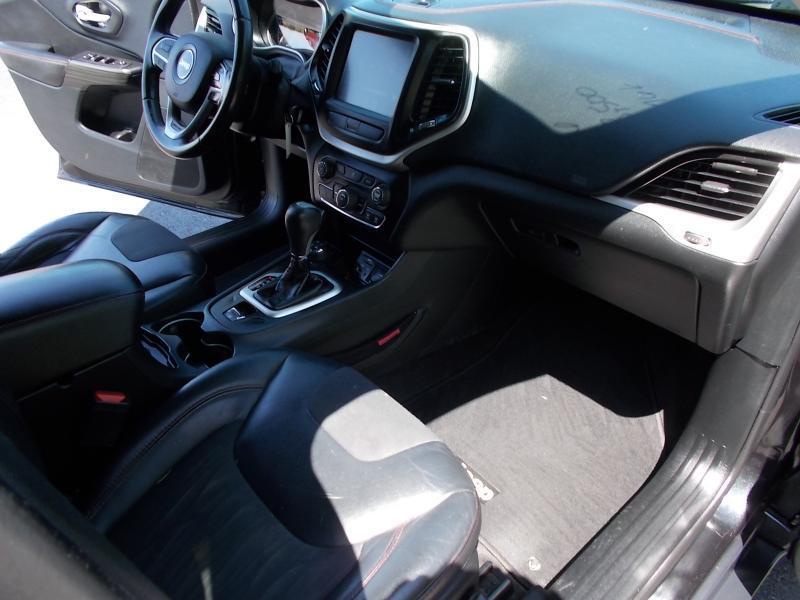 Jeep Cherokee 4WD 4dr Trailhawk 2016