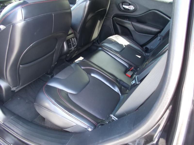 Jeep Cherokee 4WD 4dr Trailhawk 2016