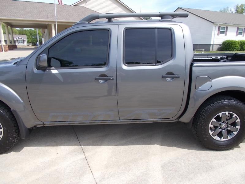 Nissan Frontier Crew Cab 4x4 PRO-4X Auto 2020