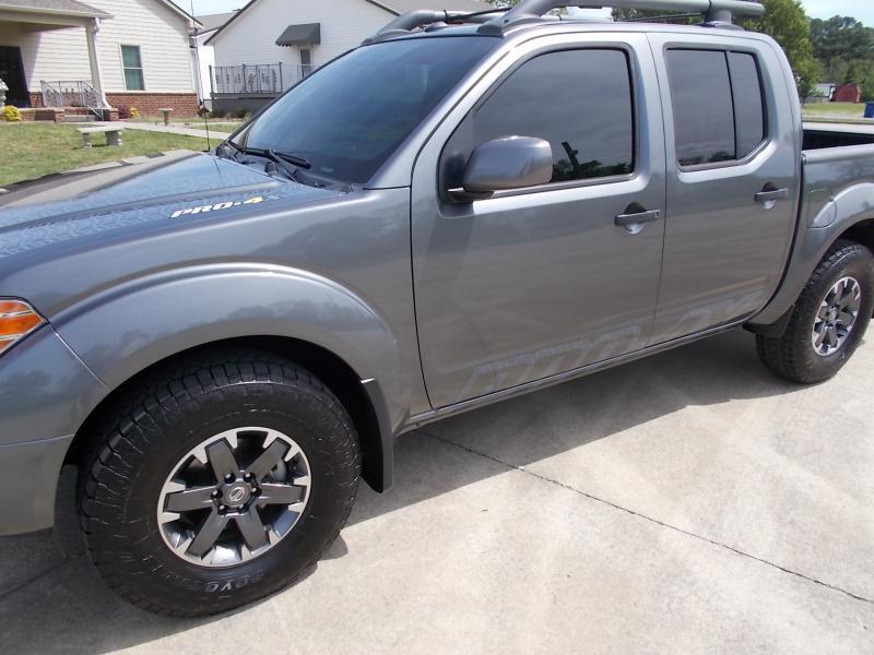 Nissan Frontier Crew Cab 4x4 PRO-4X Auto 2020