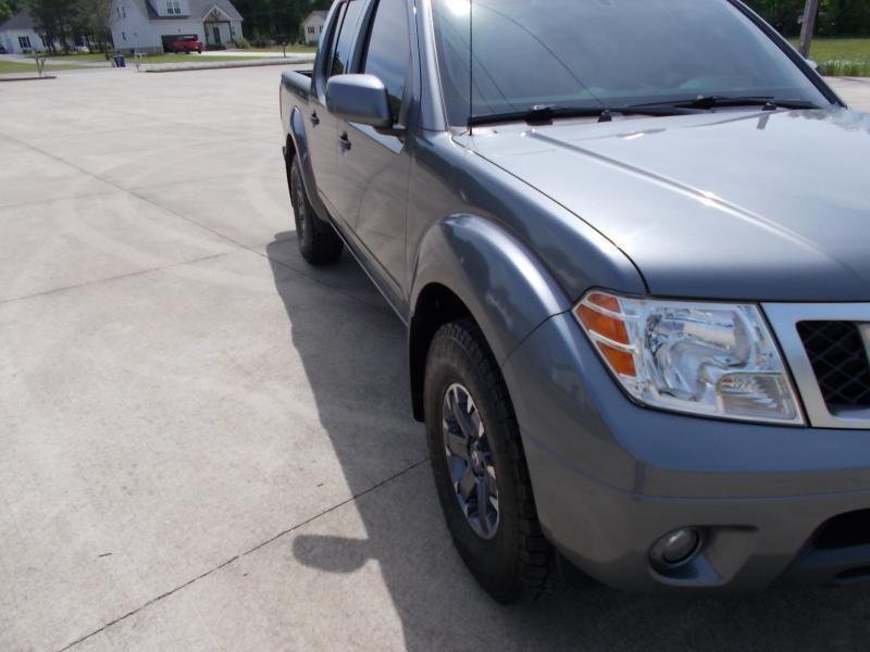 Nissan Frontier Crew Cab 4x4 PRO-4X Auto 2020