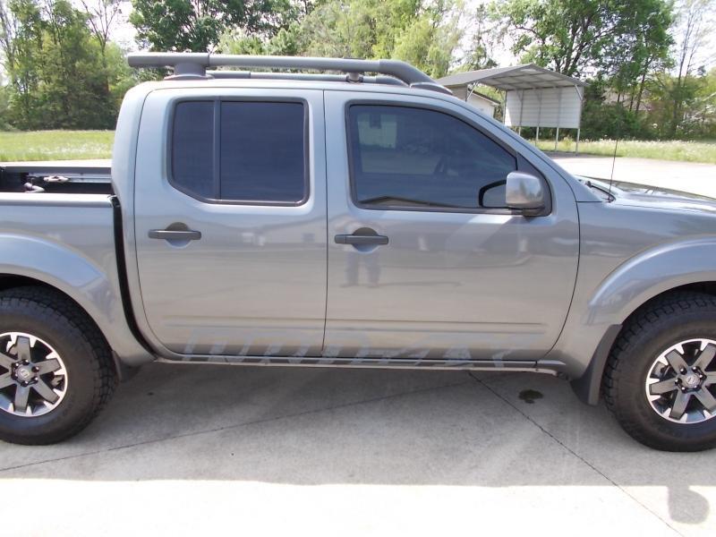 Nissan Frontier Crew Cab 4x4 PRO-4X Auto 2020