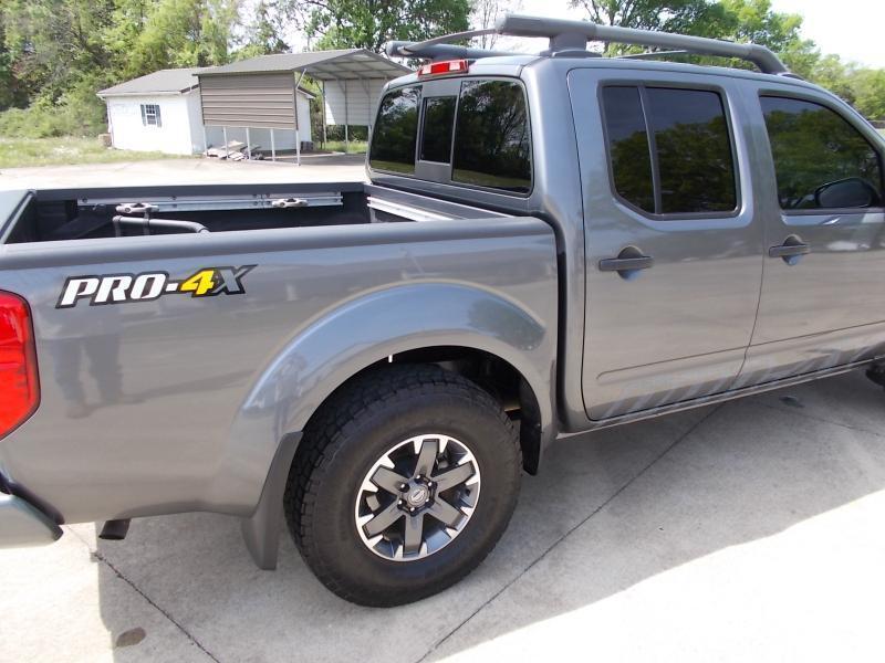 Nissan Frontier Crew Cab 4x4 PRO-4X Auto 2020