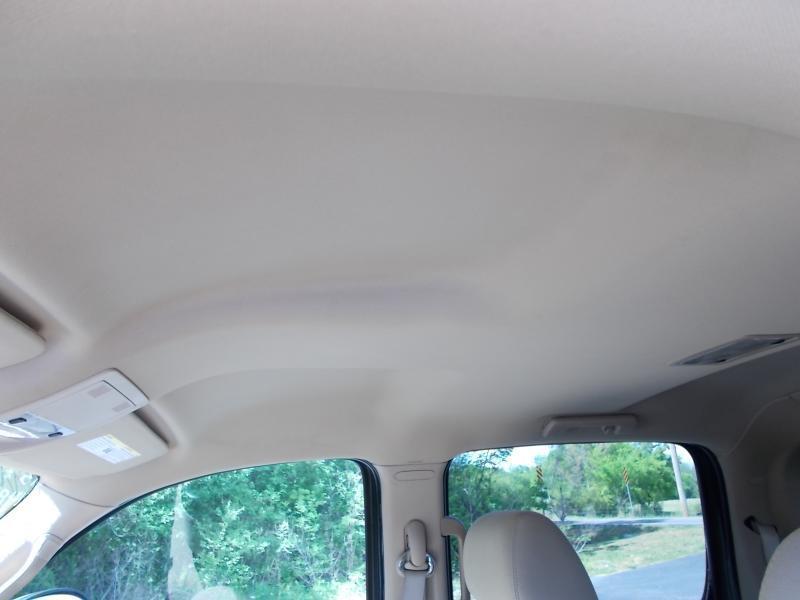 Chevrolet Avalanche 4WD Crew Cab LS 2013