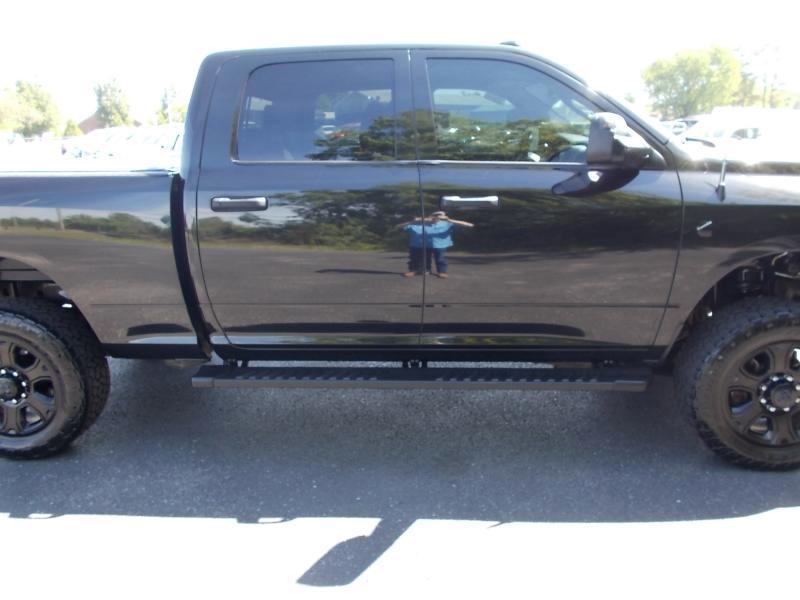 RAM 2500 4WD Crew Cab 149" Lone Star 2016
