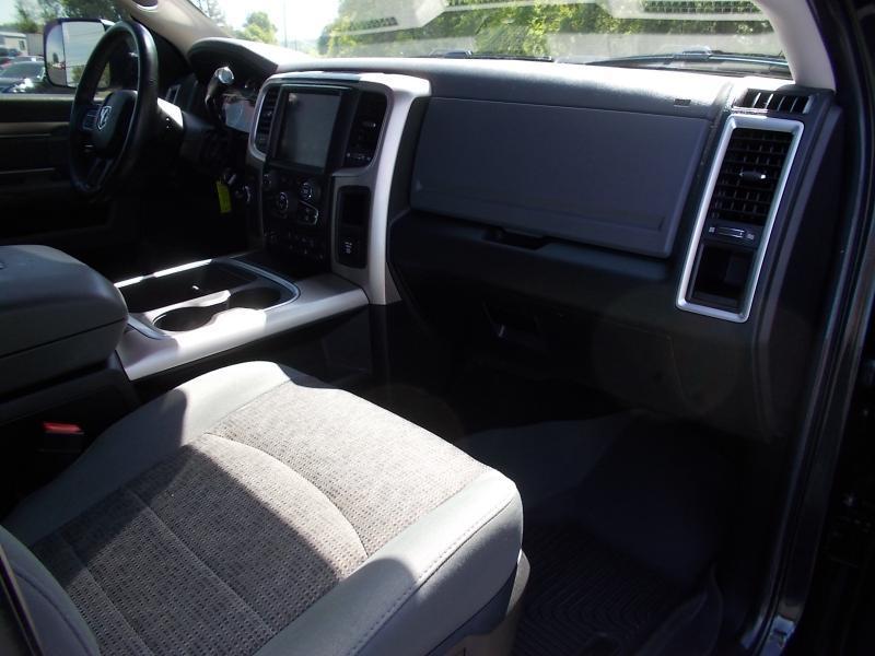 RAM 2500 4WD Crew Cab 149" Lone Star 2016