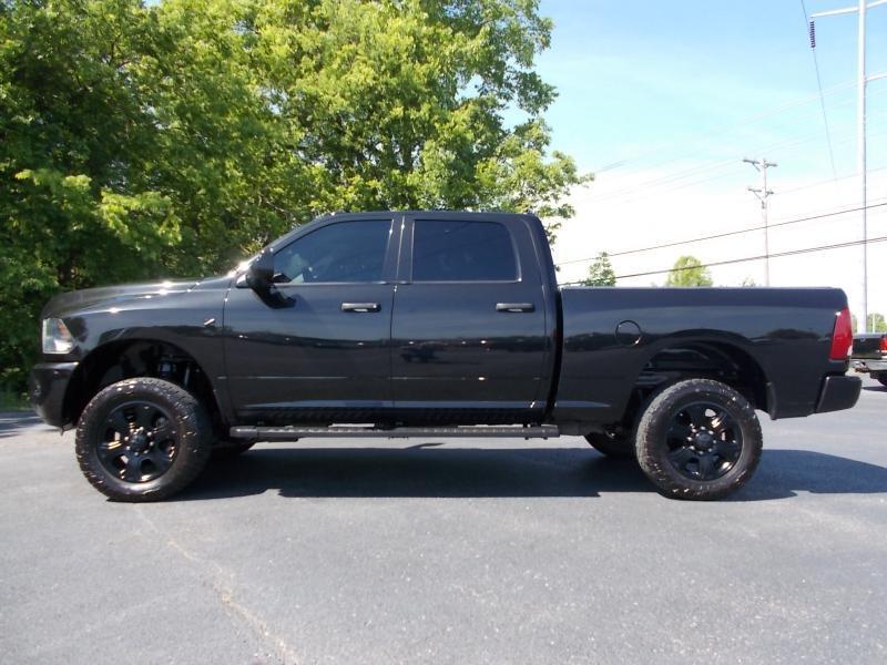 RAM 2500 4WD Crew Cab 149" Lone Star 2016