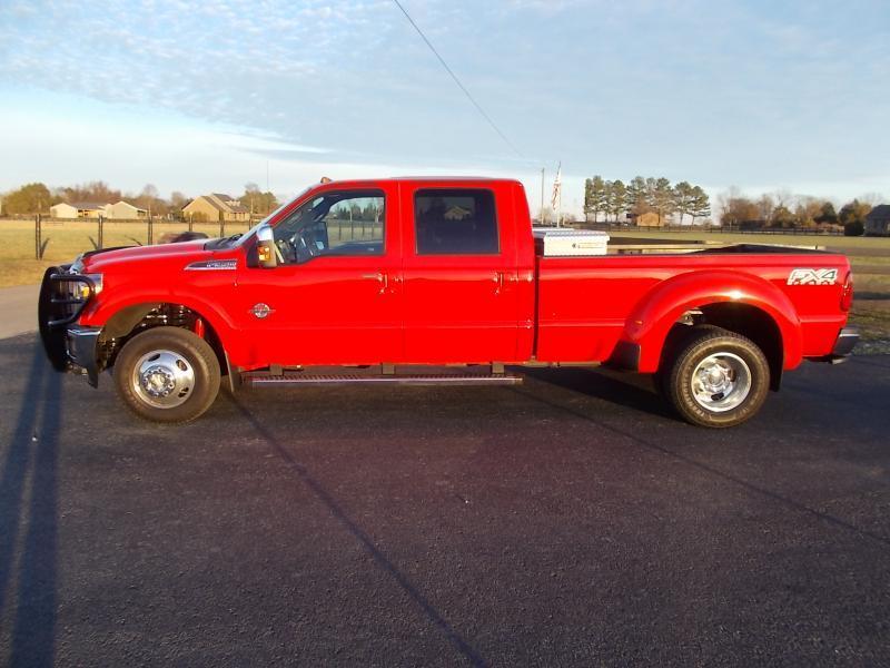Ford Super Duty F-350 DRW 4WD Crew Cab 172" Platinum 2016