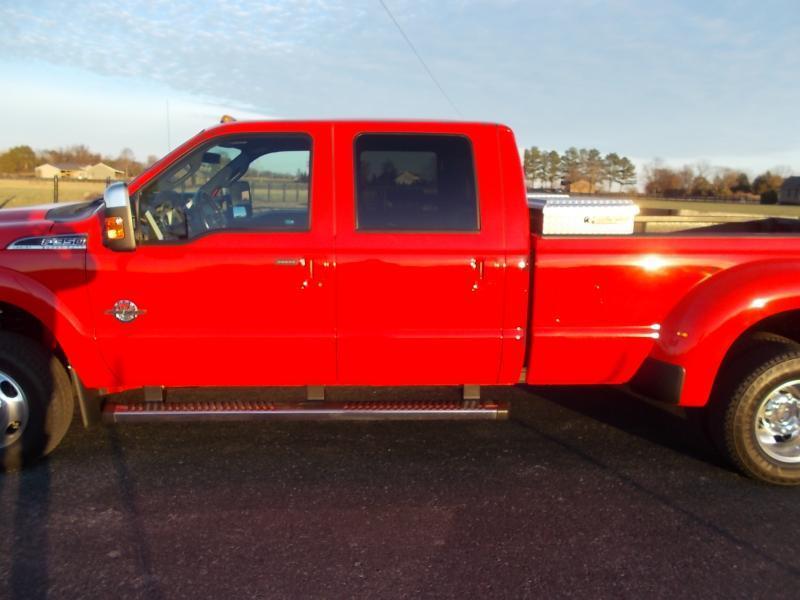 Ford Super Duty F-350 DRW 4WD Crew Cab 172" Platinum 2016