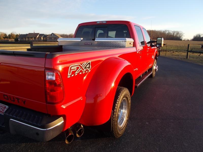 Ford Super Duty F-350 DRW 4WD Crew Cab 172" Platinum 2016