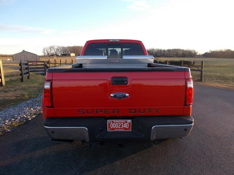 Ford Super Duty F-350 DRW 4WD Crew Cab 172" Platinum 2016