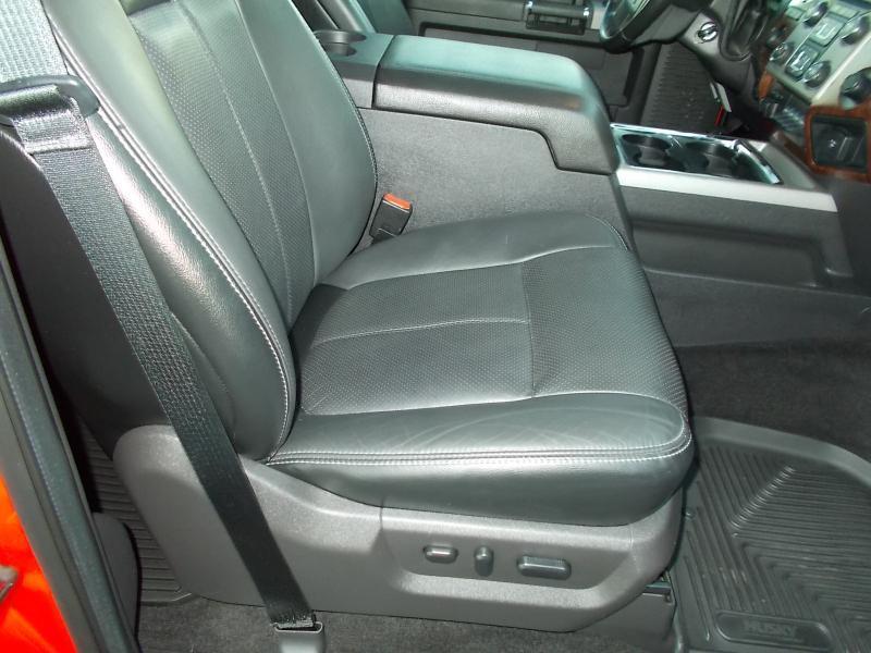 Ford Super Duty F-350 DRW 4WD Crew Cab 172" Platinum 2016