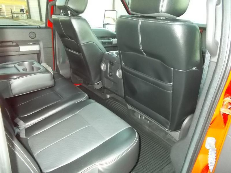Ford Super Duty F-350 DRW 4WD Crew Cab 172" Platinum 2016