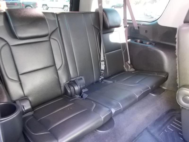 Chevrolet Suburban 4dr 1500 4WD Z71 Off Road 2018