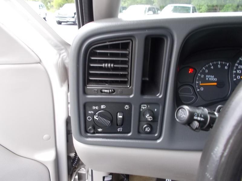 Chevrolet Tahoe 4dr 1500 Z71 2005