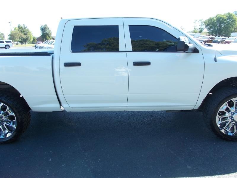 RAM 3500 4WD Crew Cab 149" Tradesman 2014
