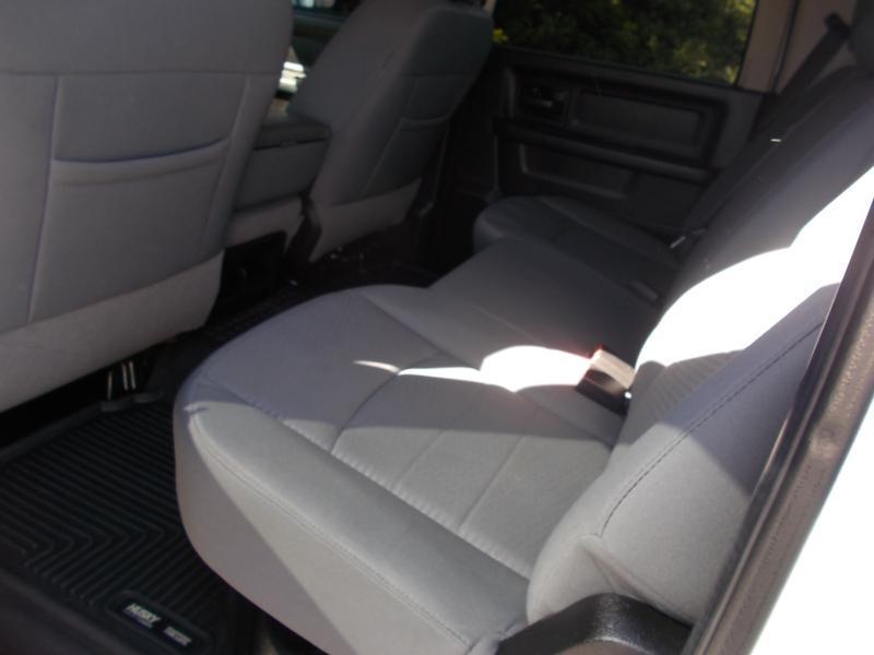 RAM 3500 4WD Crew Cab 149" Tradesman 2014