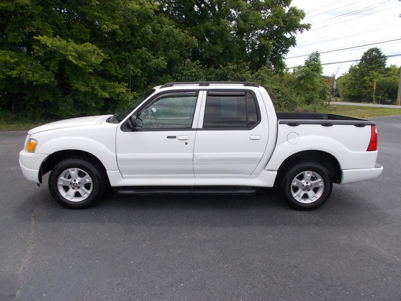 Ford Explorer Sport Trac 4dr 126" WB XLT Premium 2004