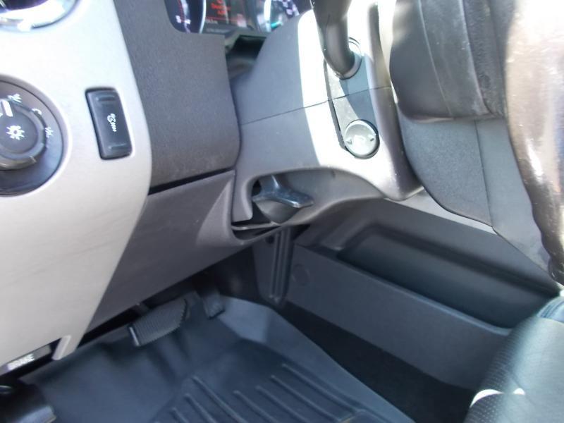Ford Super Duty F-350 SRW 4WD Crew Cab 156" Lariat 2016