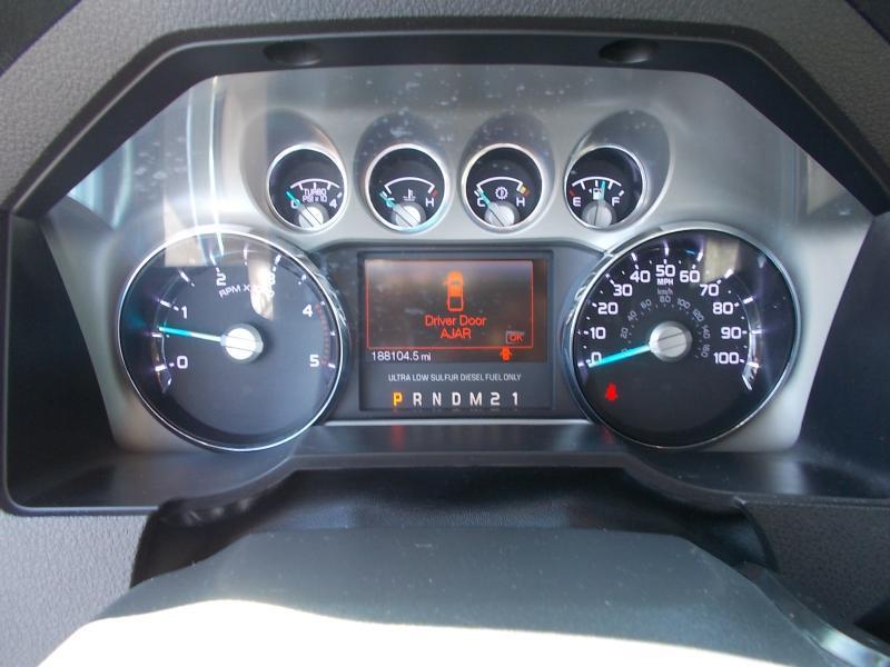 Ford Super Duty F-350 SRW 4WD Crew Cab 156" Lariat 2016