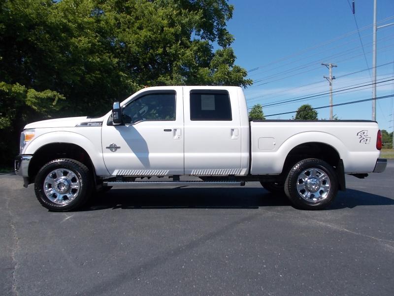 Ford Super Duty F-350 SRW 4WD Crew Cab 156" Lariat 2016
