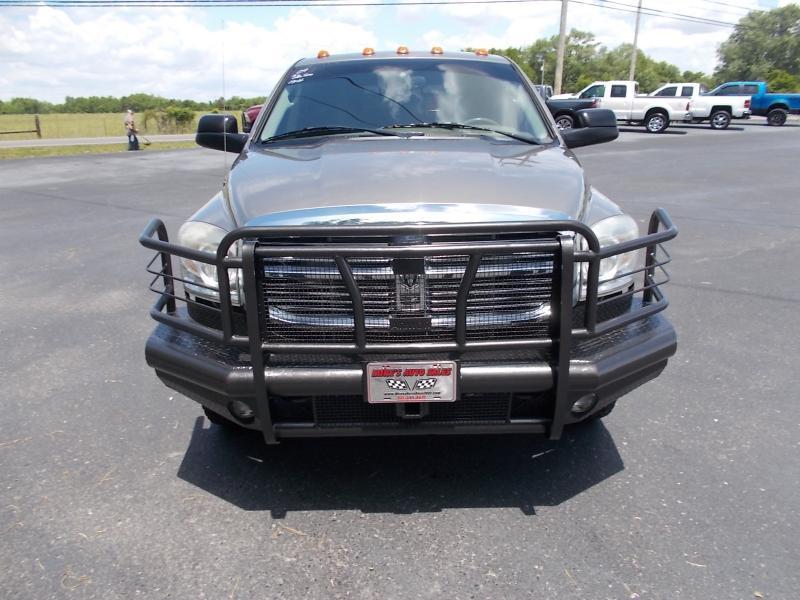 Dodge Ram 3500 4WD Mega Cab 160.5" Laramie 2009