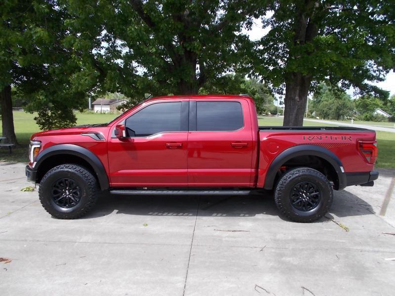 Ford F-150 Raptor 4WD SuperCrew 5.5' Box 2026
