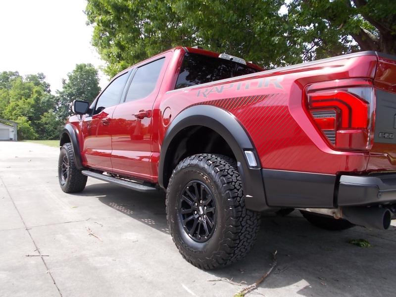 Ford F-150 Raptor 4WD SuperCrew 5.5' Box 2026
