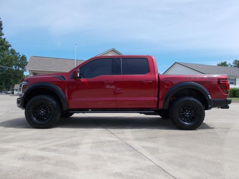 Ford F-150 Raptor 4WD SuperCrew 5.5' Box 2026