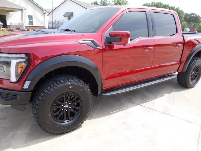 Ford F-150 Raptor 4WD SuperCrew 5.5' Box 2026