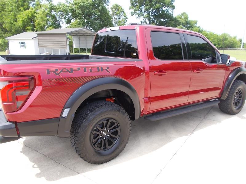 Ford F-150 Raptor 4WD SuperCrew 5.5' Box 2026