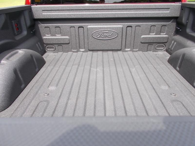 Ford F-150 Raptor 4WD SuperCrew 5.5' Box 2026